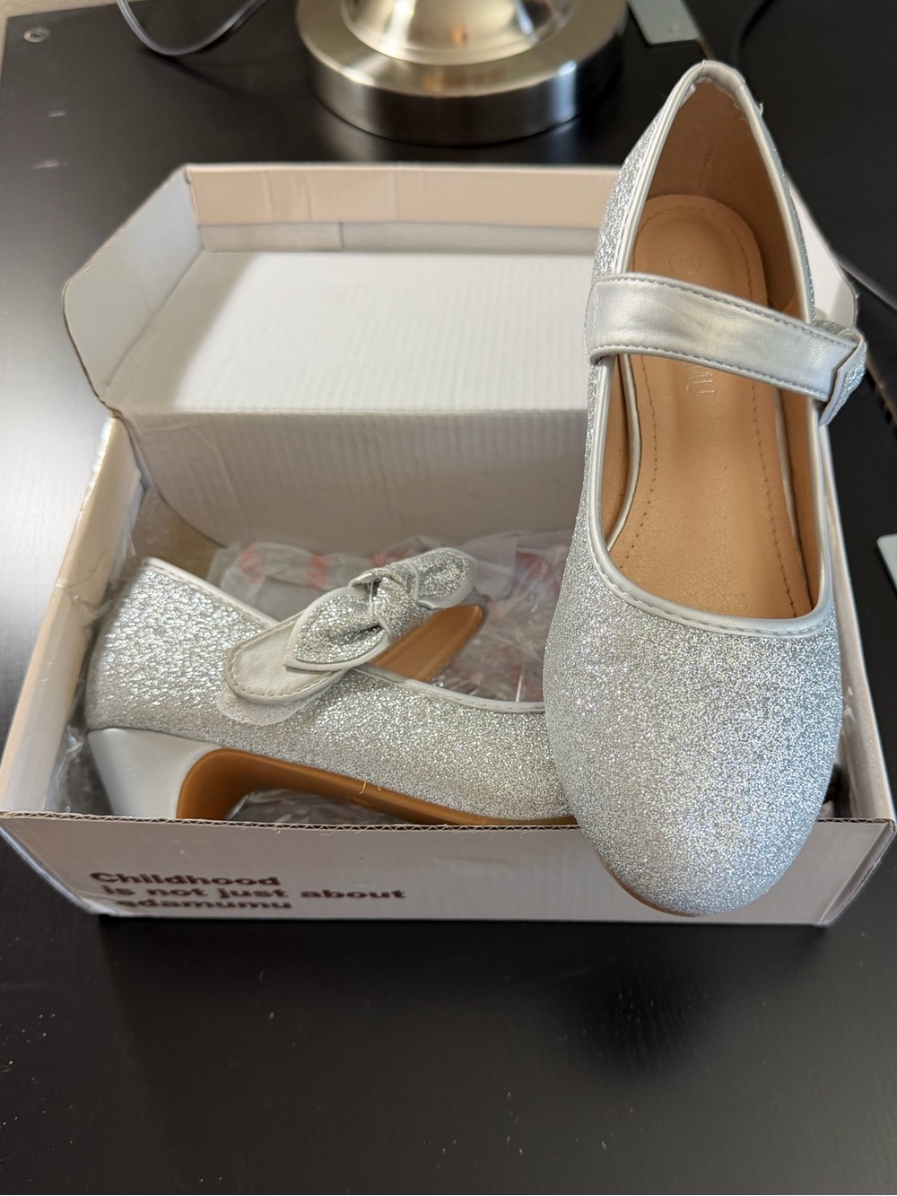 Girls Silver Glitter Mary Jane Dress Shoes